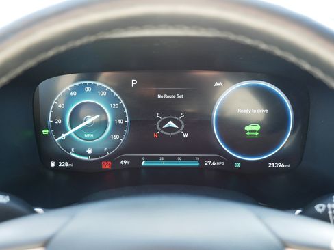 Certified 2023 Hyundai Santa Fe Limited w/ Cargo Package image 21