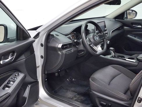 Used 2020 Nissan Altima 2.5 S image 11
