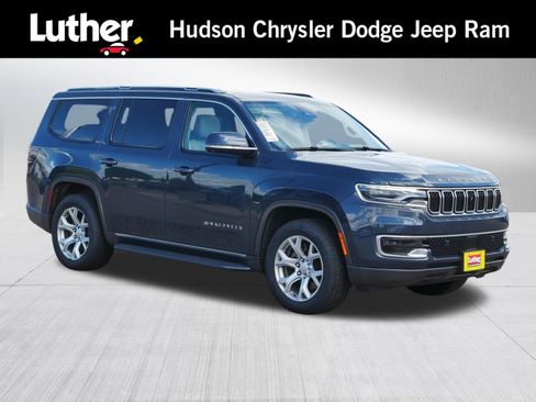 Used 2022 Jeep Wagoneer Series I w/ Convenience Group I AWD/4WD image 1