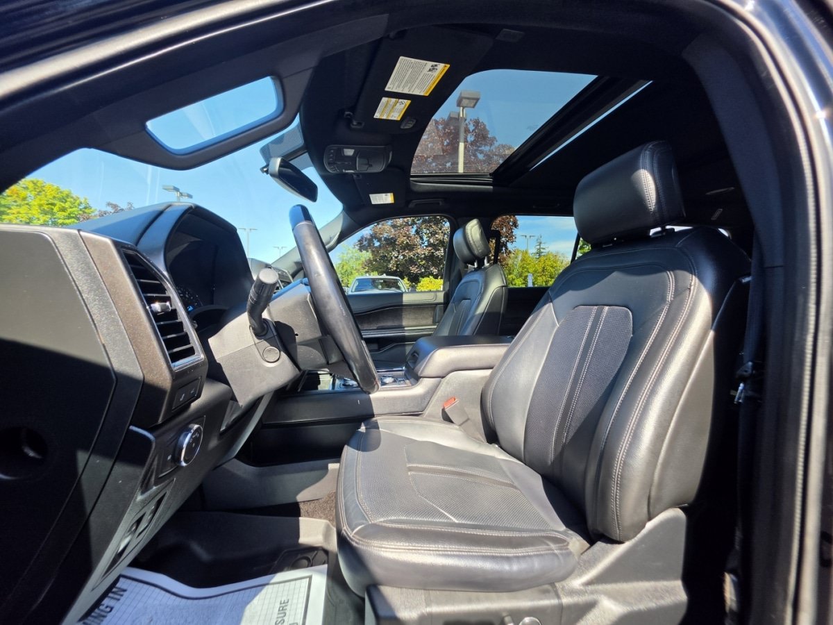 Used 2018 Ford Expedition Limited AWD/4WD image 10