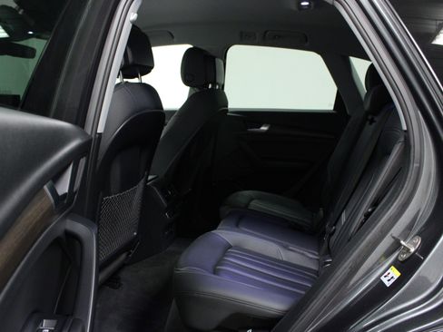 Used 2023 Audi Q5 2.0T Premium image 13