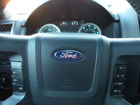 Used 2012 Ford Escape Limited image 23