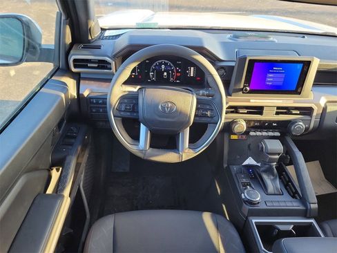 Certified 2025 Toyota Tacoma SR5 image 11
