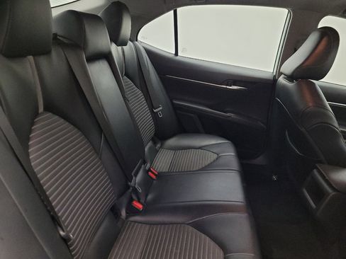 Used 2021 Toyota Camry SE w/ Carpet Mat Package (TMS) FWD image 19