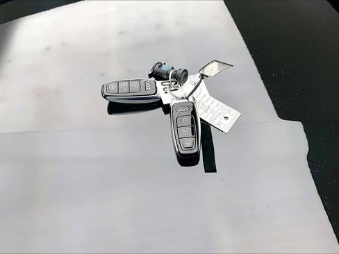 Used 2024 Audi Q7 2.0T Premium Plus image 14