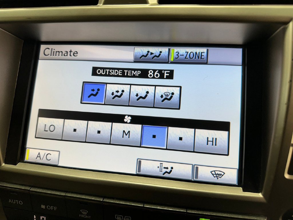 Used 2011 Lexus GX 460 Premium AWD/4WD image 20