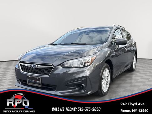 Used 2018 Subaru Impreza 2.0i Premium image 1