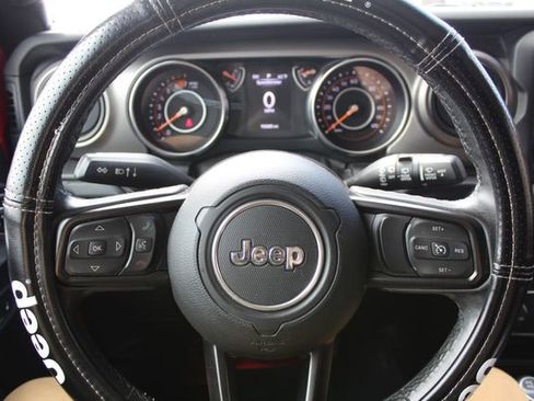 Used 2019 Jeep Wrangler Unlimited Sport S image 19