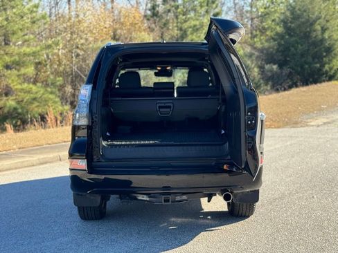 Certified 2023 Lexus GX 460 Premium image 17