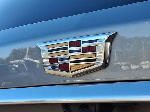 Certified 2025 Cadillac XT6 Premium Luxury image 30