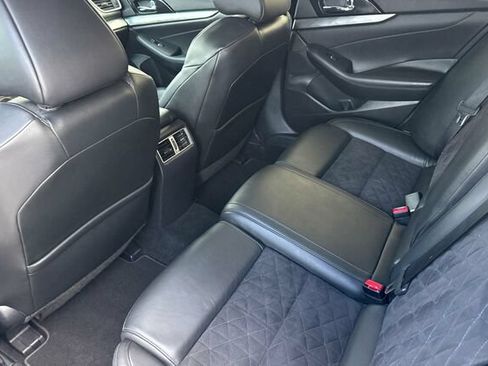 Used 2017 Nissan Maxima SR w/ Midnight Edition FWD image 12