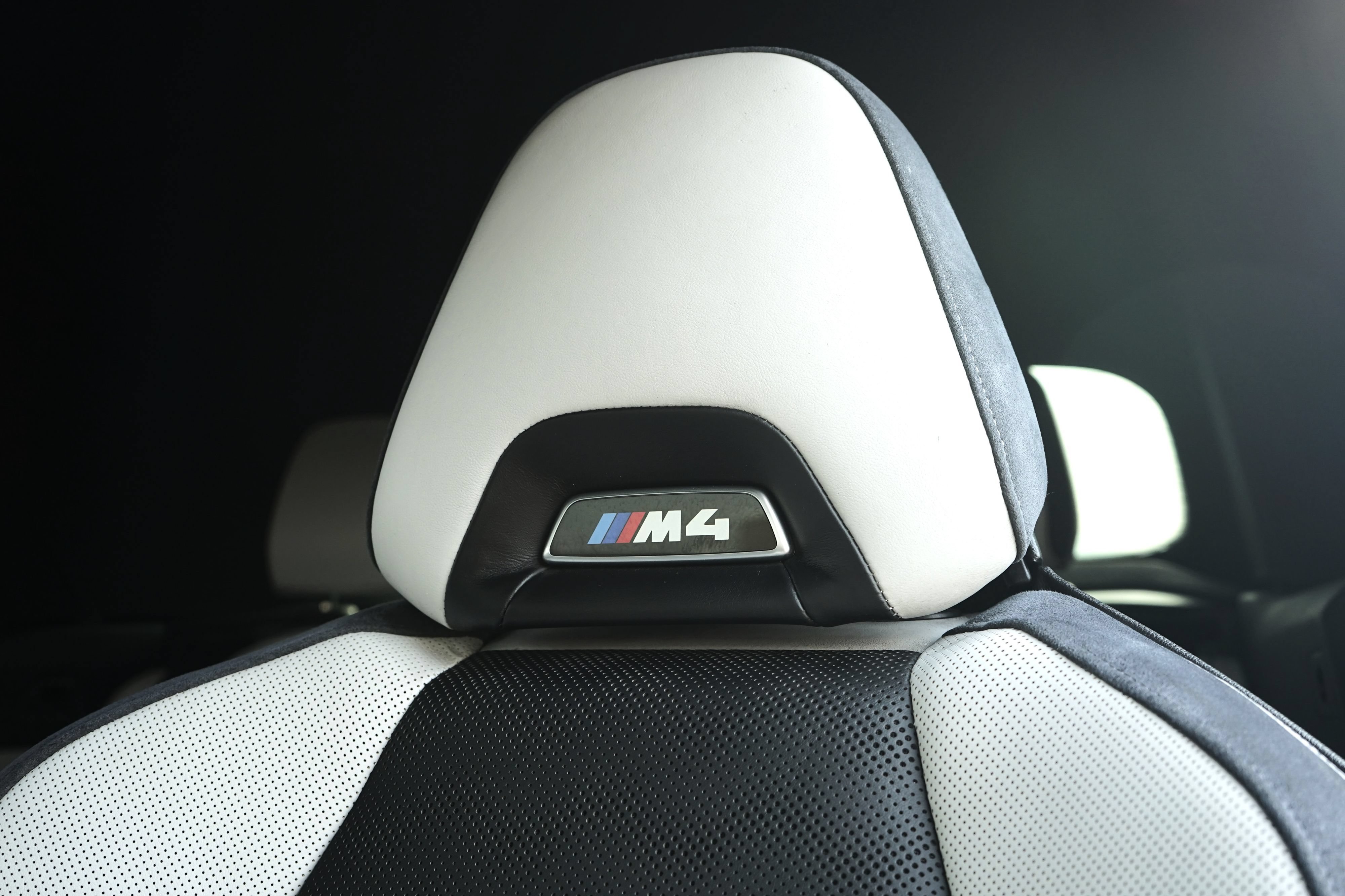 Used 2022 BMW M4 xDrive Competition w/ Executive Package AWD/4WD image 23