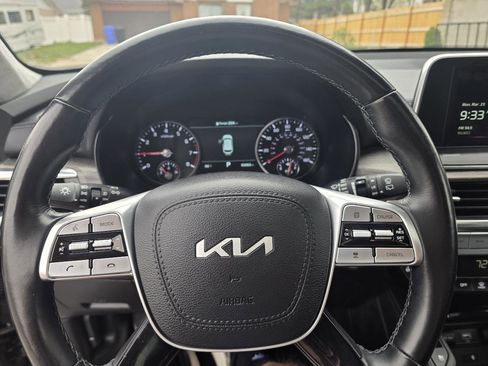 Used 2022 Kia Telluride SX w/ SX Prestige Package image 20