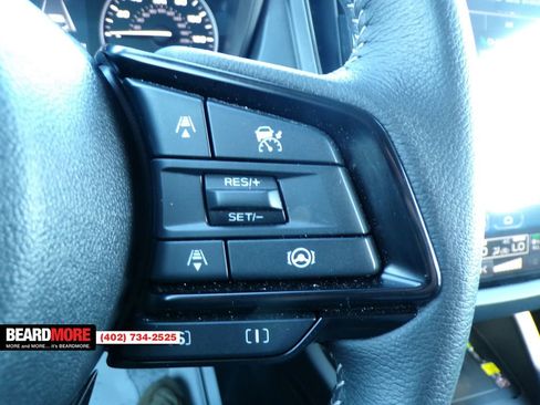 Used 2025 Subaru Forester Premium image 38