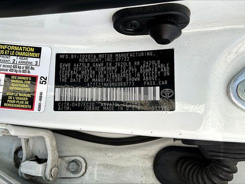 Used 2022 Toyota Camry SE w/ Convenience Package image 19