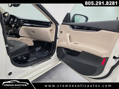 Used 2022 Maserati Quattroporte Modena image 20
