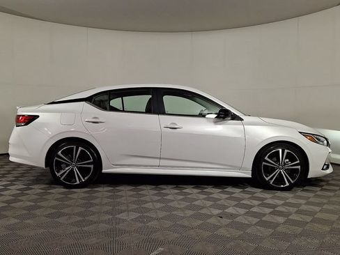 Used 2023 Nissan Sentra SR w/ SR Premium Package FWD image 10