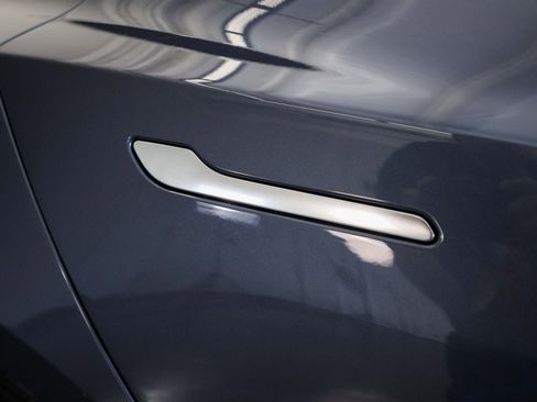 Used 2020 Tesla Model 3 Long Range image 49