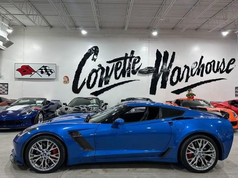 Used 2016 Chevrolet Corvette Z06 w/ 2LZ Preferred Equipment Group image 2