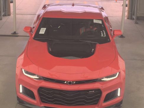 Used 2018 Chevrolet Camaro ZL1 RWD image 2