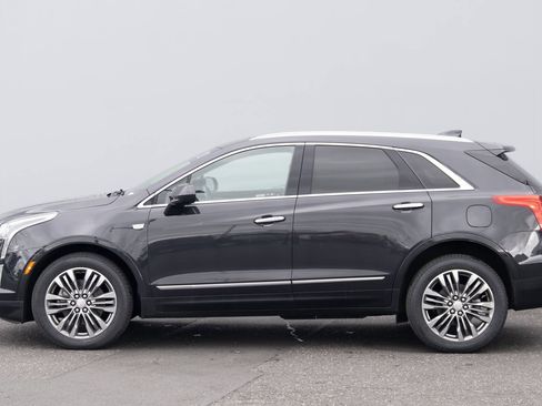 Used 2019 Cadillac XT5 Luxury w/ Trailering Package AWD/4WD image 27