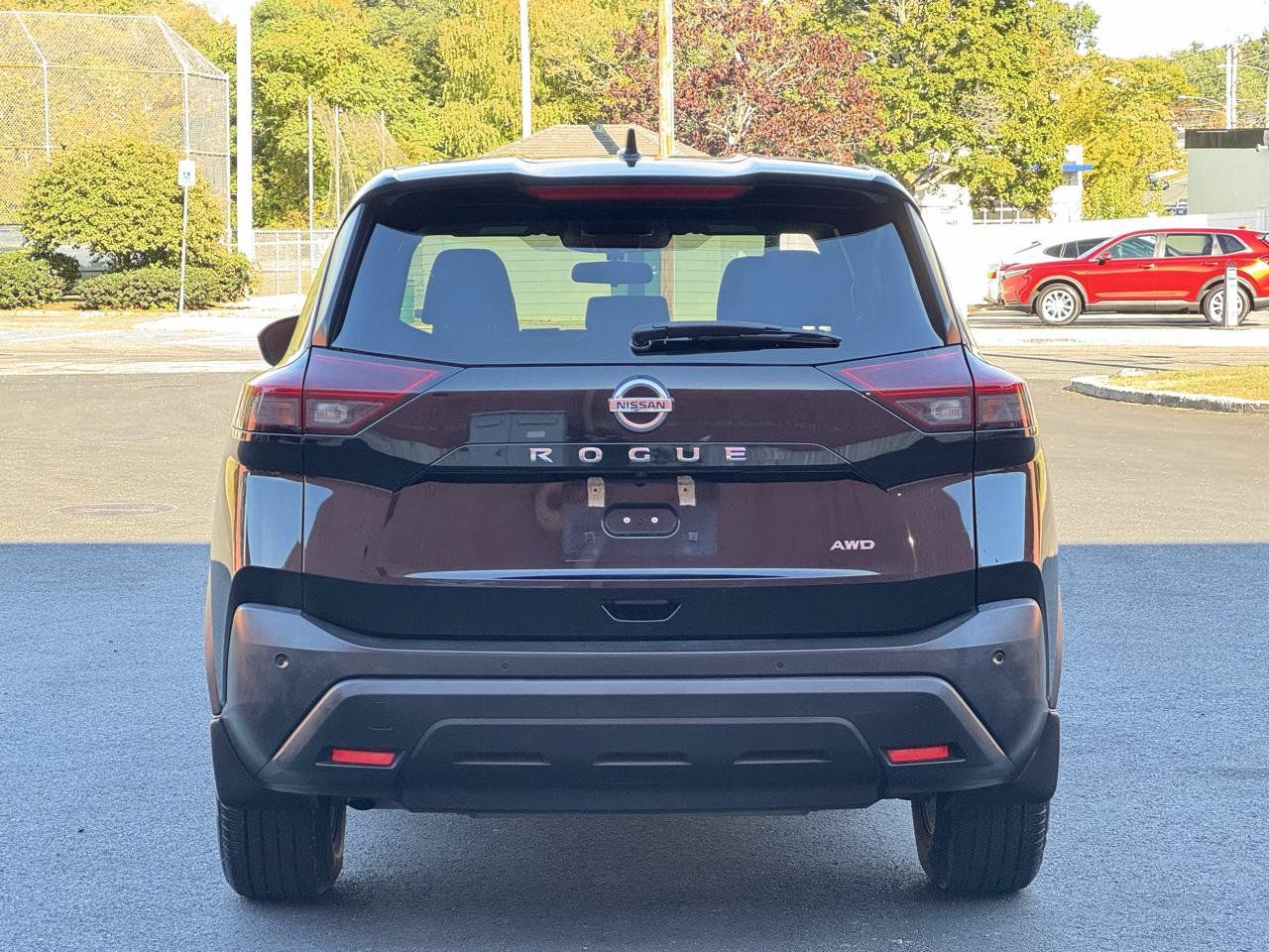 Used 2021 Nissan Rogue S AWD/4WD image 5