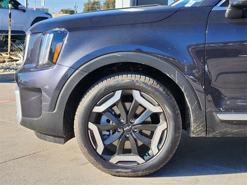New 2025 Kia Telluride EX image 5