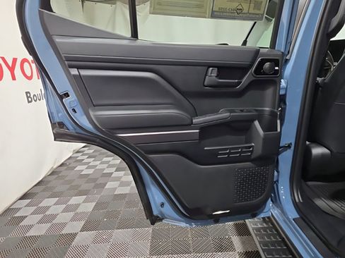 Used 2026 Toyota 4Runner TRD Off-Road Premium image 20