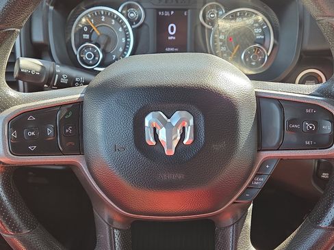 Used 2022 RAM 1500 Tradesman image 16