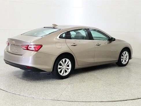 Used 2022 Chevrolet Malibu LT image 7