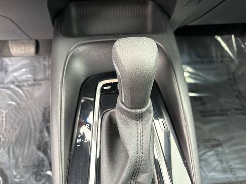 Used 2022 Toyota Corolla SE image 29