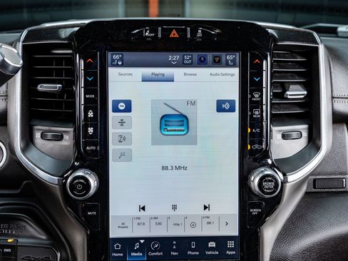 Used 2022 RAM 3500 Laramie image 21