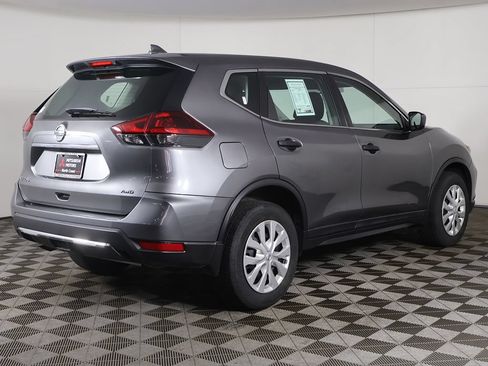 Used 2019 Nissan Rogue S AWD/4WD image 7