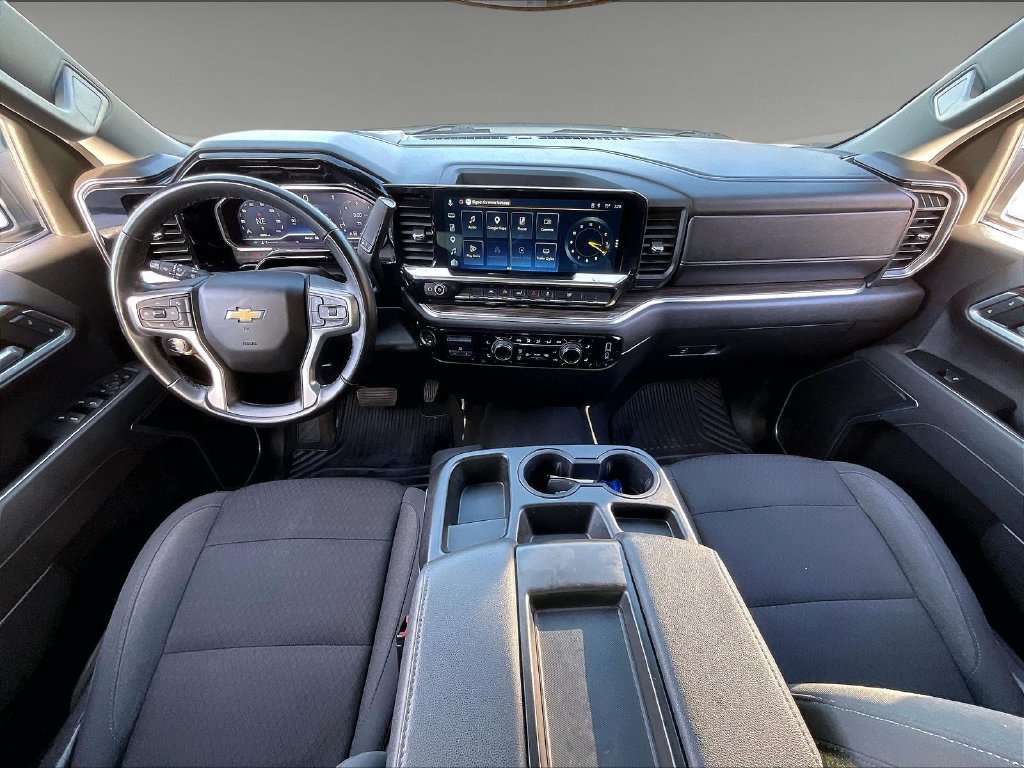 Used 2025 Chevrolet Silverado 1500 LT AWD/4WD image 20