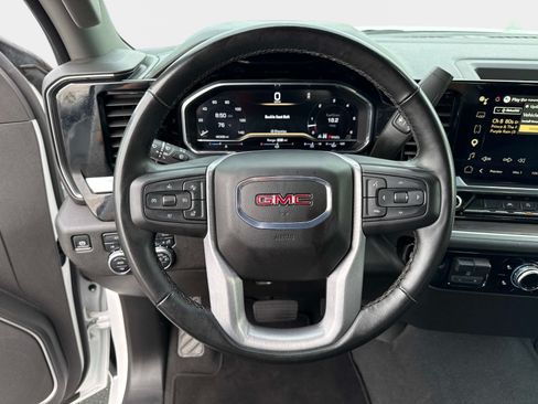 Used 2025 GMC Sierra 1500 SLT AWD/4WD image 27