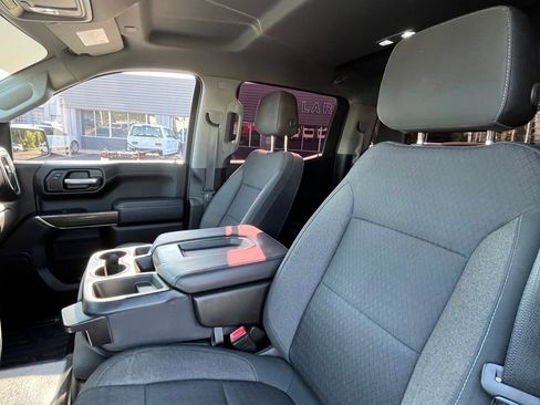 Used 2020 Chevrolet Silverado 1500 LT w/ Texas Edition AWD/4WD image 18