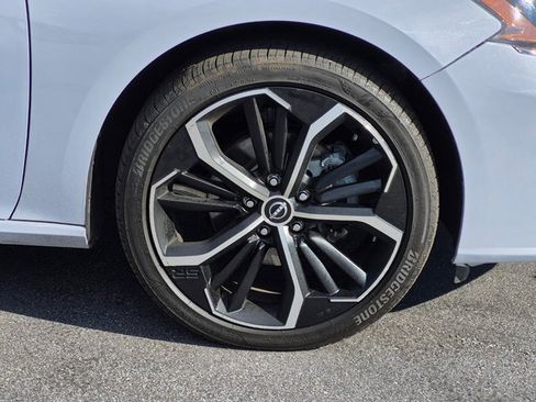 Used 2023 Nissan Altima 2.5 SR image 8