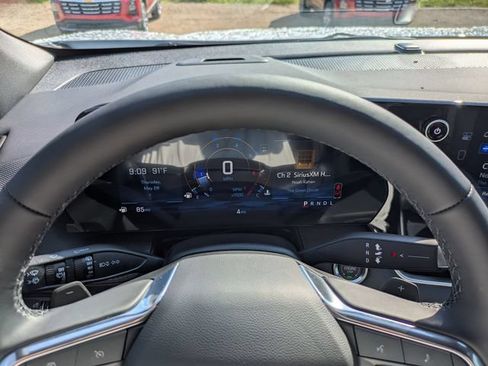 New 2026 Chevrolet Equinox LT w/ Safety and Technology Package FWD image 14