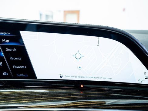 Used 2021 Cadillac Escalade Sport w/ Driver Assist Tech Package image 43