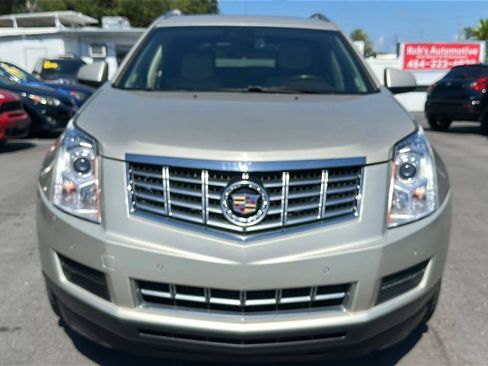 Used 2016 Cadillac SRX Luxury w/ Driver Awareness Package FWD image 3
