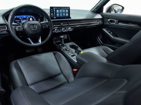 Used 2025 Honda Civic Sport Touring image 21