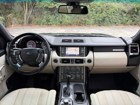 Used 2011 Land Rover Range Rover HSE LUX image 30