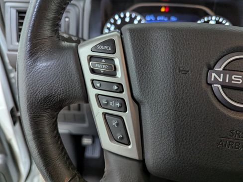 Used 2024 Nissan Titan SV w/ SV Convenience Package image 19