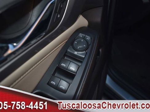 Certified 2023 Chevrolet Traverse LS image 18