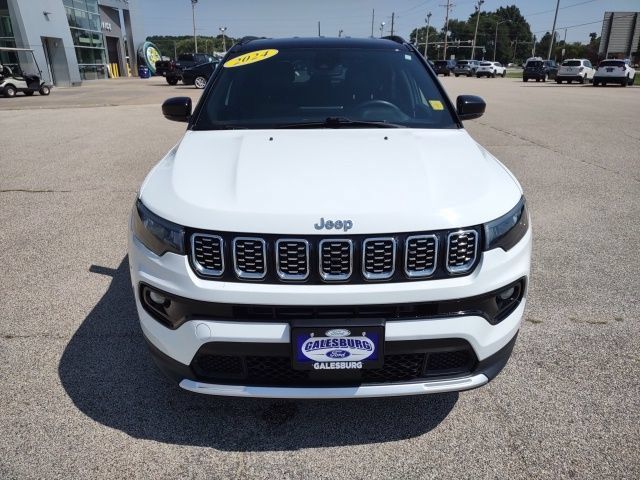 Used 2024 Jeep Compass Limited AWD/4WD image 9