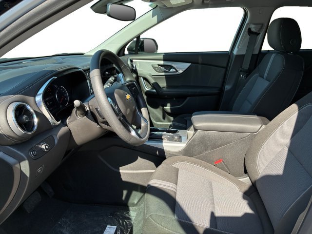 New 2026 Chevrolet Blazer LT w/ Convenience Package AWD/4WD image 11