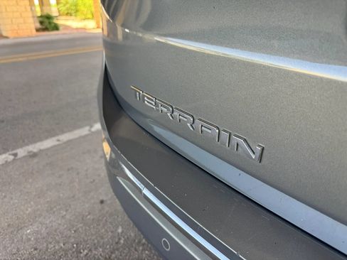 Used 2018 GMC Terrain Denali w/ Driver Alert Package II FWD image 22