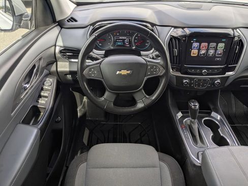Used 2019 Chevrolet Traverse LT FWD image 19