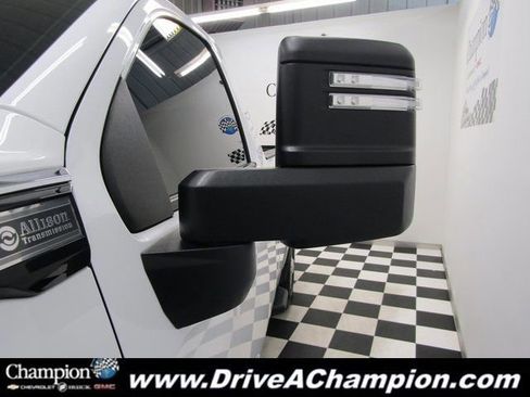 Used 2024 GMC Sierra 2500 Pro w/ Convenience Package image 13