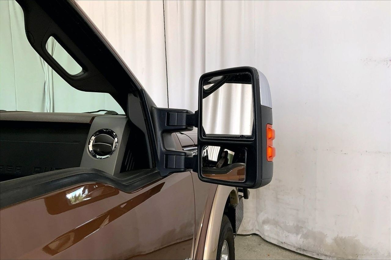Used 2012 Ford F250 King Ranch w/ King Ranch w/Chrome Pkg RWD image 11
